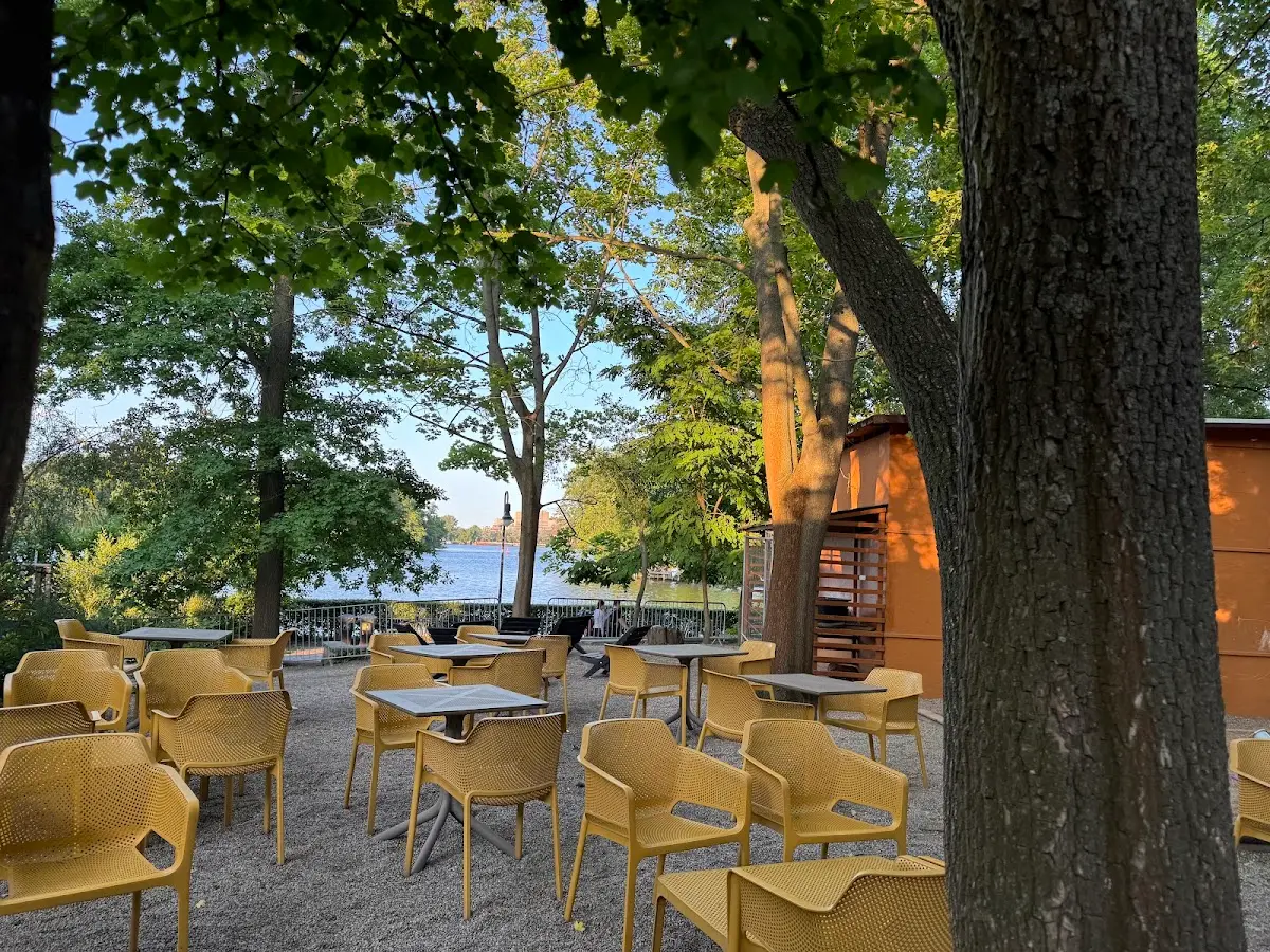 Zenner Biergarten - exterior photo